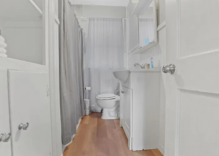 Holiday home Housepitality- The -2 Br Columbus