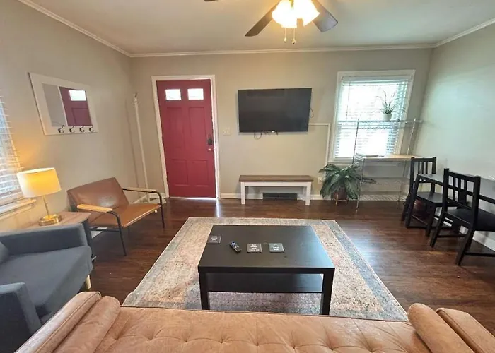 Holiday home Housepitality- The -2 Br Columbus